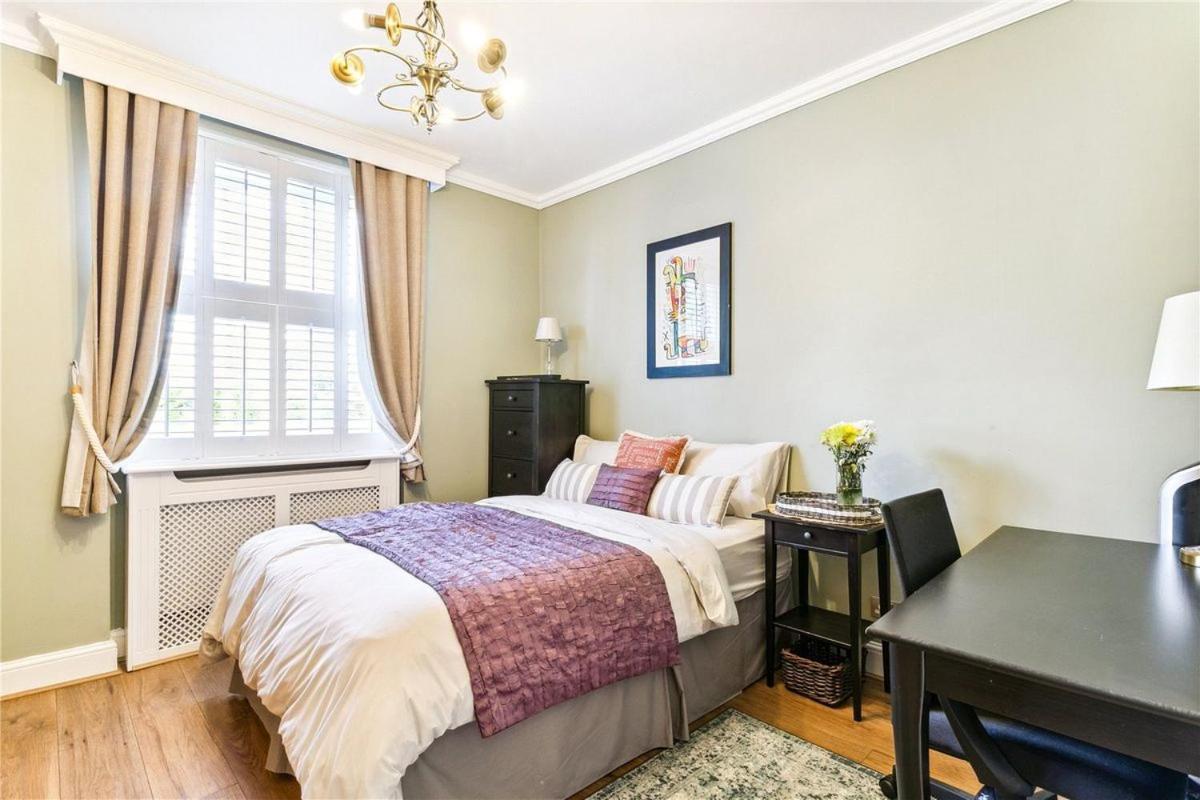 Appartamento Homely 2 Levels Flat W Private Garden *